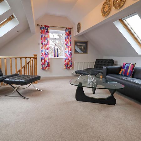 Dragon'S Den Apartment เชสเตอร์ ภายนอก รูปภาพ