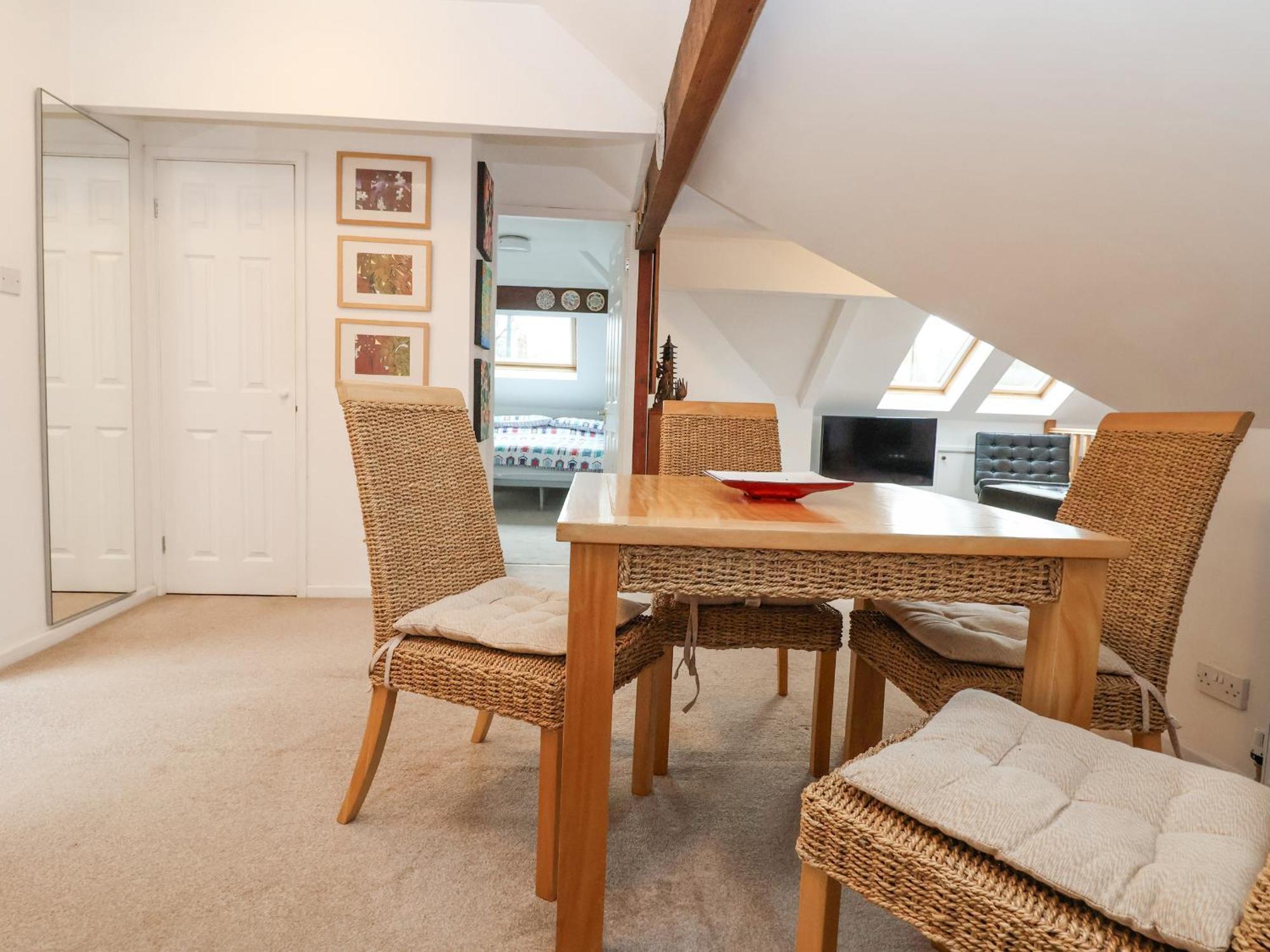 Dragon'S Den Apartment เชสเตอร์ ภายนอก รูปภาพ