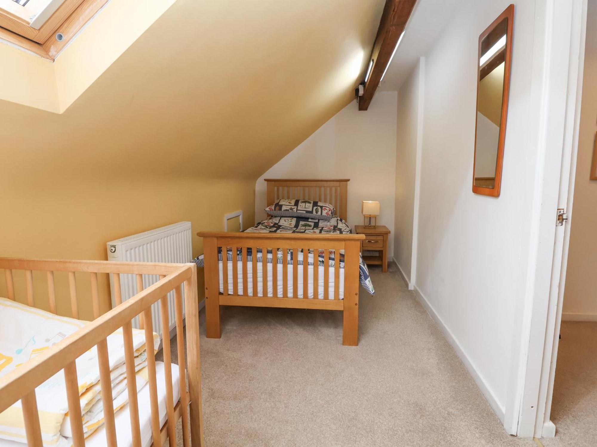 Dragon'S Den Apartment เชสเตอร์ ภายนอก รูปภาพ